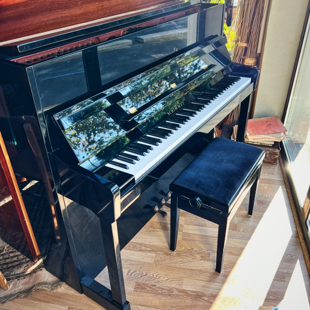 Piano schimmel 116s à vendre chez Bonnaventure à Caen