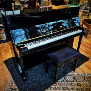 Piano droit d'occasion Yamaha modele MP90T équipe système silent en vente chez Bonnaventure à Caen, Calvados, Normandie