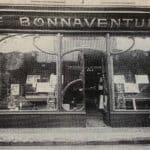 Ancienne devanture d’un des plus vieux magasin de musique de France, la maison Bonnaventure, fondée en 1847